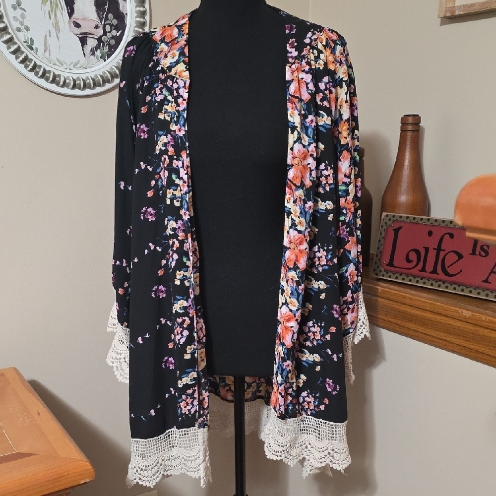 Umgee Black Floral Kimono with Lace